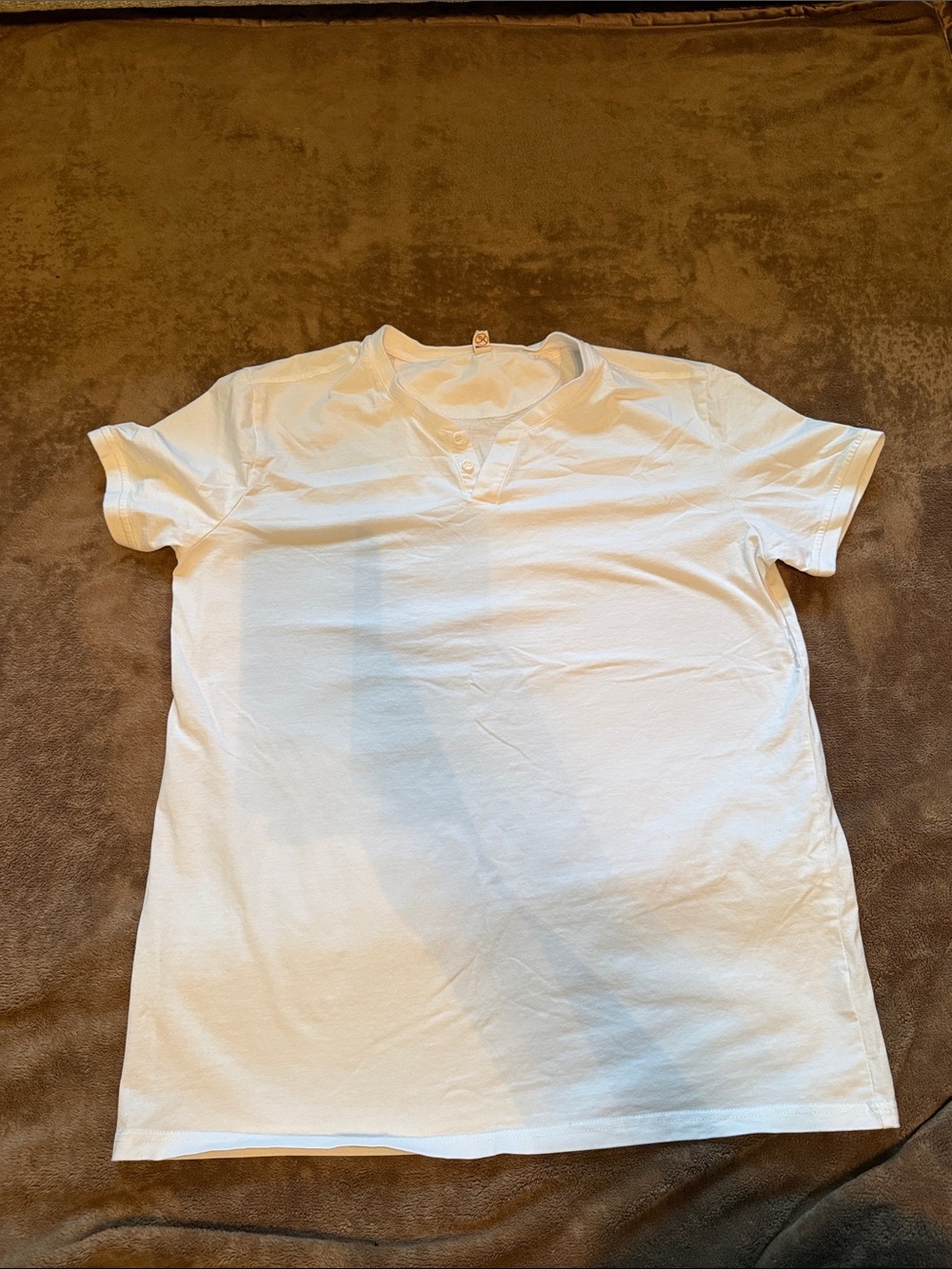 Classic White Short-Sleeve Henley Shirt - Men's